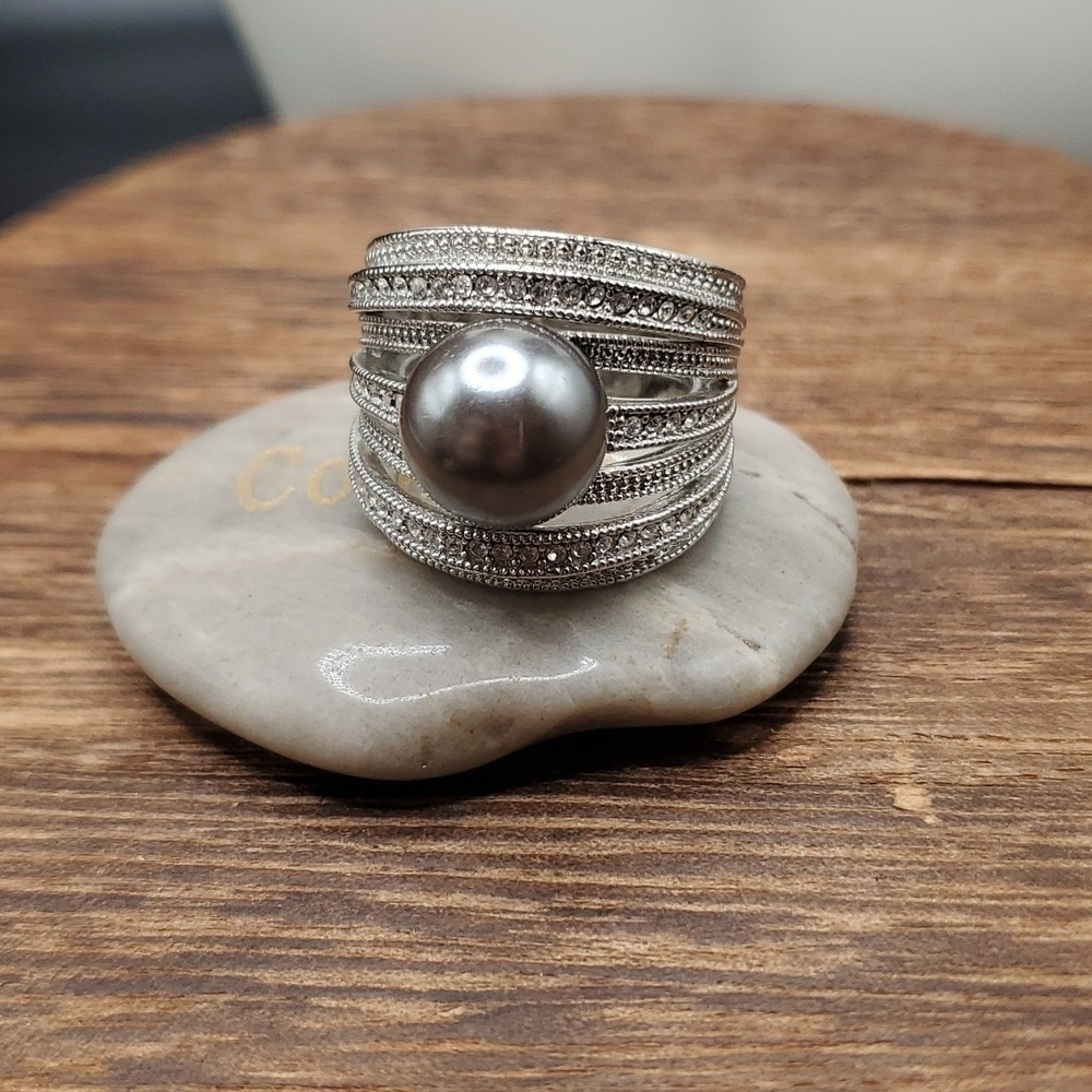 R629 Natasha dan designer pearl cocktail ring